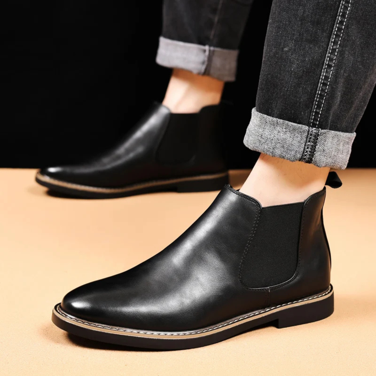 The Piacenza Men’s Trendy Classic Leather Chelsea Boots
